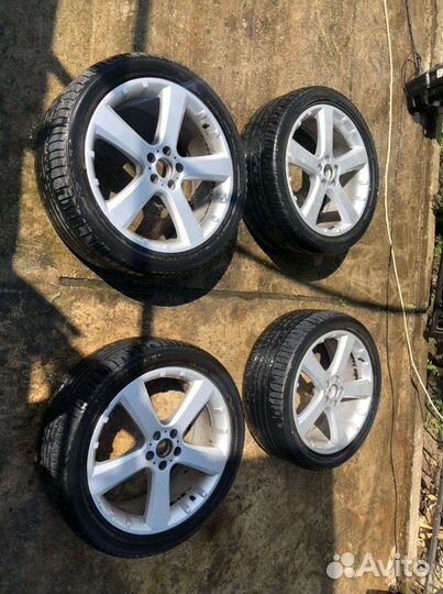 R20 Aufine 109 275/40, PCD 5x98 DIA 38