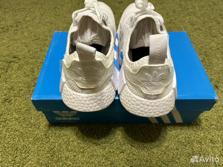 Кроссовки adidas NMD runner