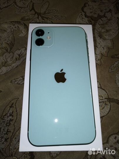 iPhone 11, 128 ГБ