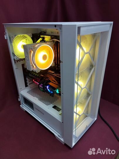 Игровой пк на RTX 3090, Ryzen 7 5700x3D +16GB