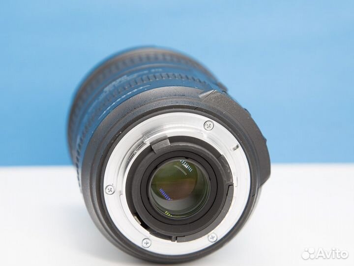 Nikon 18-200mm f/3.5-5.6G VR