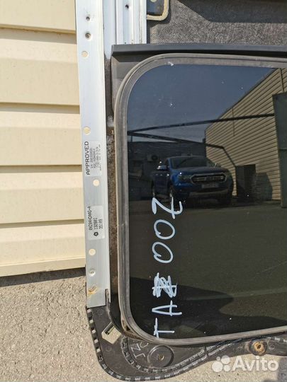 Люк dodge caliber 2010