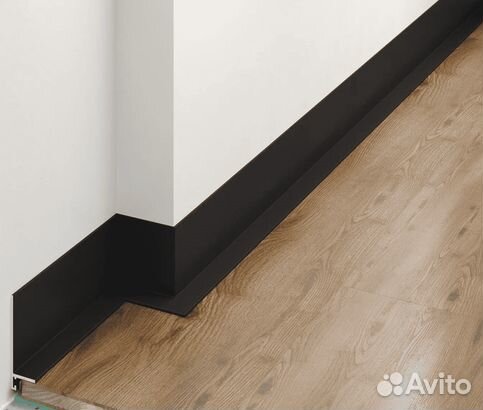 Микроплинтус для пола анодир-ый 2,4 м