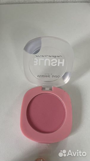 Vivienne Sabo Macaron Matte Face Blush 02