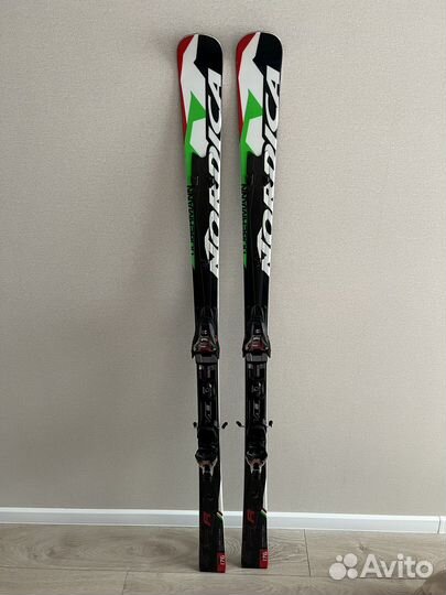 Экспертные горные лыжи Nordica Doberman GSR