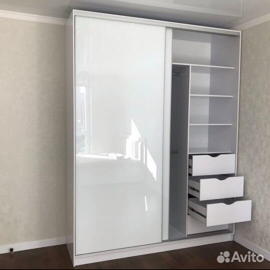 Стенка в гостиную