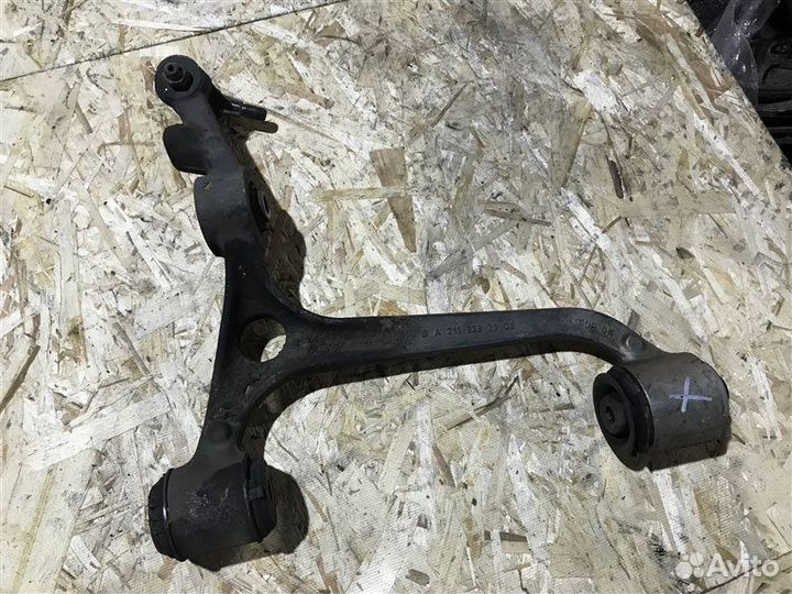 Рычаг передний левый Mercedes-Benz E-Class W211