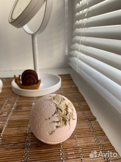 Бомбочка и соль для ванны ручной работы