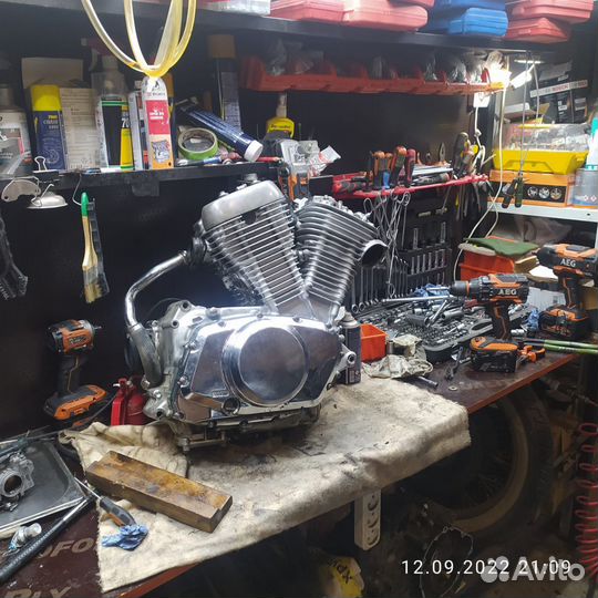 Suzuki intruder vs 400