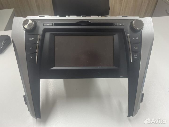 Штатная магнитола Toyota Camry 55