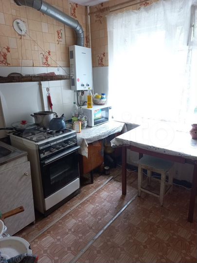 2-к. квартира, 42 м², 2/3 эт.