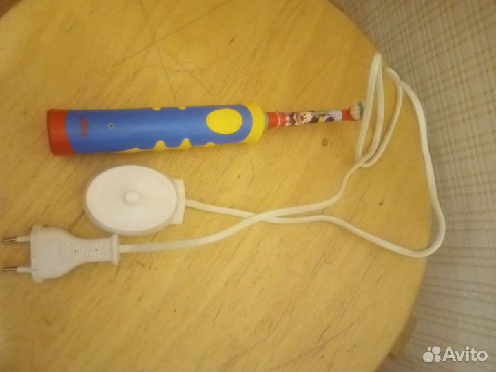 Зубная щётка Braun Oral-B