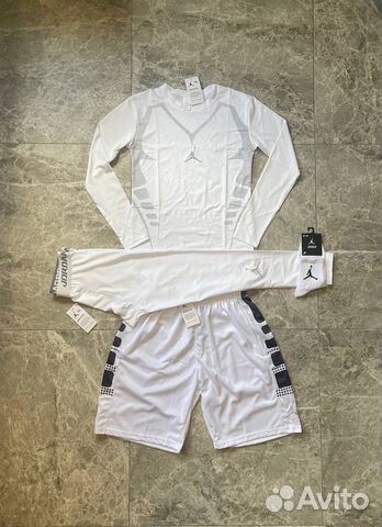 Компрессионный комплект Nike