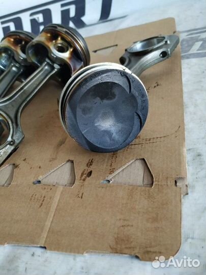 Шатуны с поршнями Audi A4 CDH