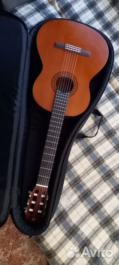 Акустическая гитара yamaha c40