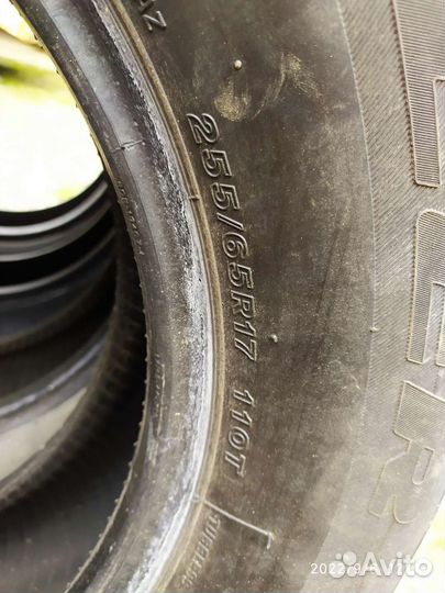 Bridgestone Dueler H/L 400 255/65 R17