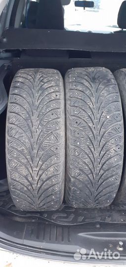 Goodyear UltraGrip Extreme 195/60 R15