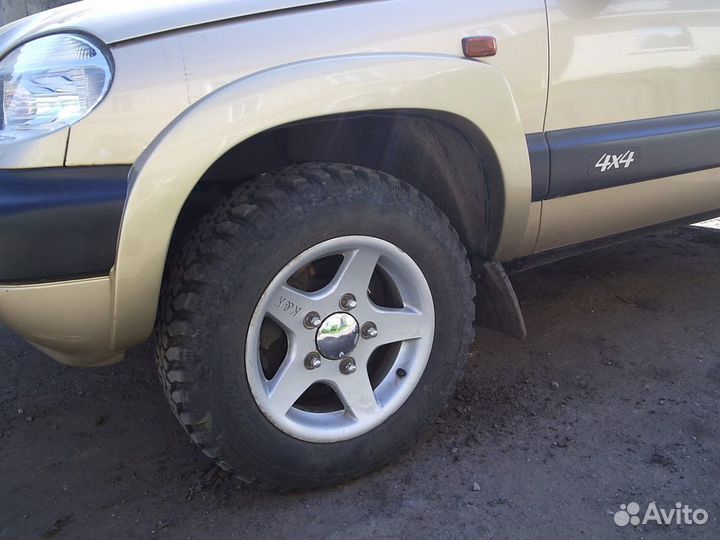 Chevrolet Niva - Накладки на арки с/о квадратные