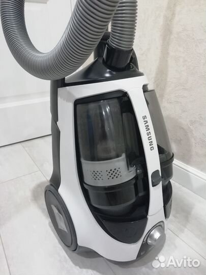 Пылесос Samsung SC8835