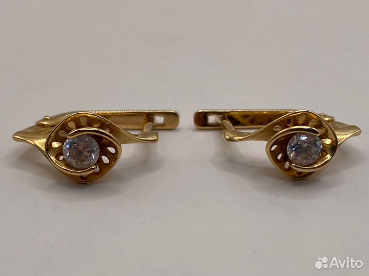 Золотые серьги 3,55 гр. 585