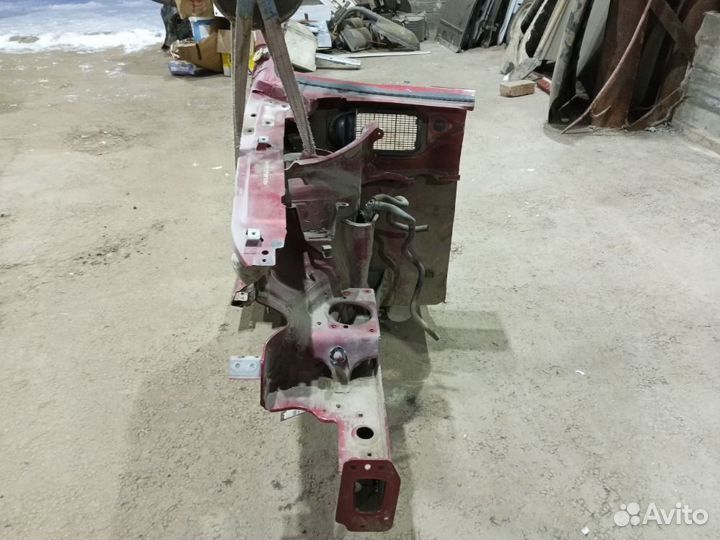 Четверть кузова передняя Volkswagen Polo