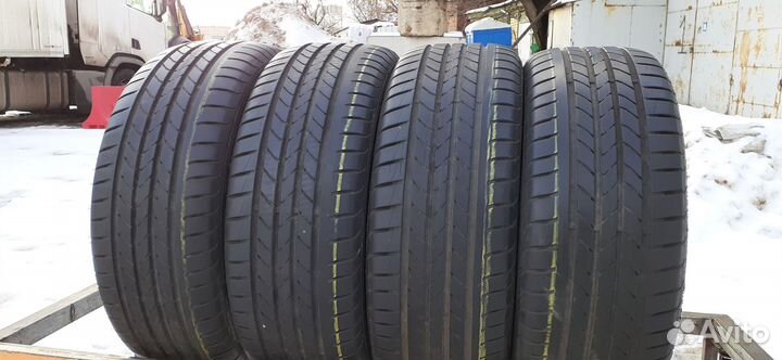 Goodyear EfficientGrip 205/55 R16