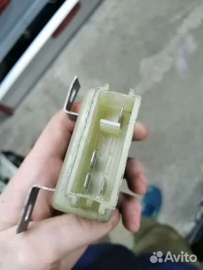 Реле контроля ламп Ауди 80, 90, 100, 200, V8