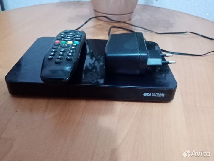 Приемник триколор