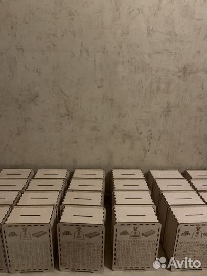 Деревянная копилка