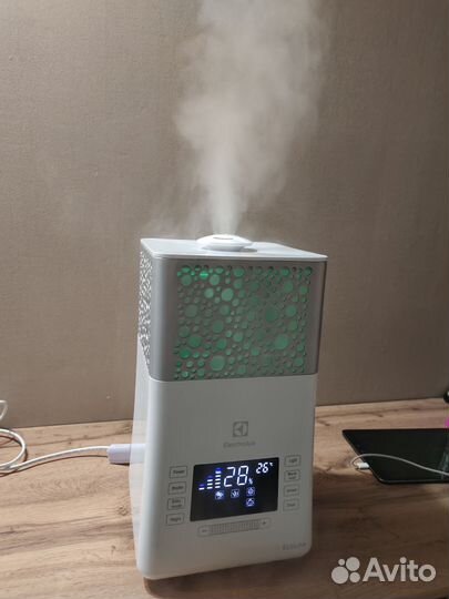 Увлажнитель Electrolux 3715D