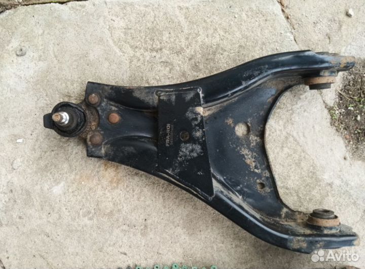 Рычаг передний правый, левый Рено Дастер 1.6