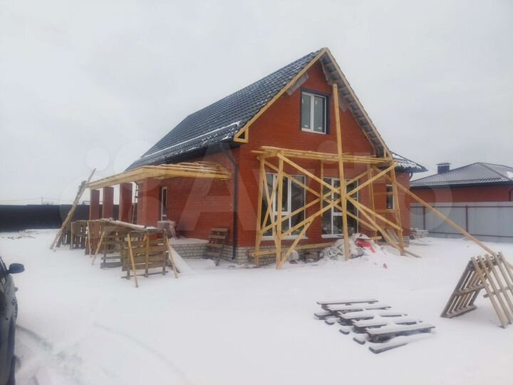 Дом 150 м² на участке 8 сот.