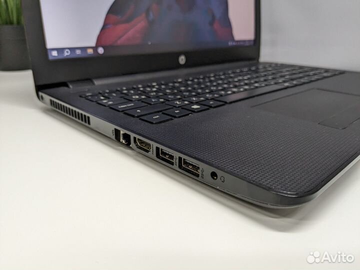 Ноутбук HP Laptop 15