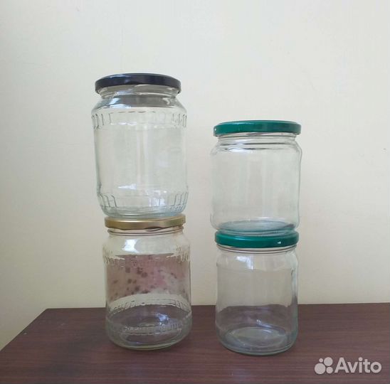 Банки разные 0,5 - 0, 8 и 3 л Крышки для консервир