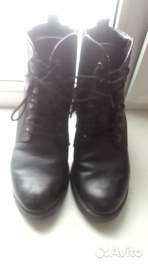 Ботинки женские
