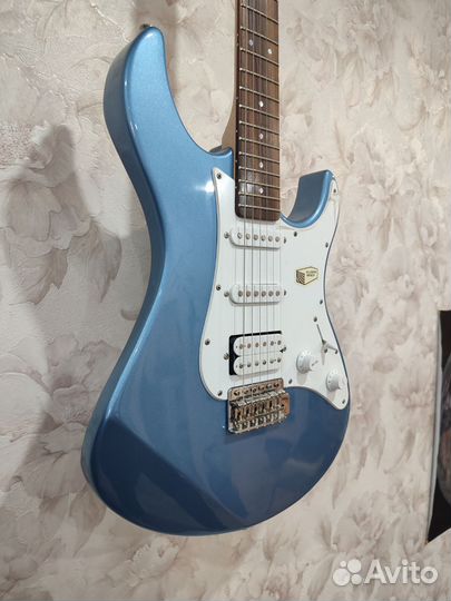 Электрогитара yamaha pacifica-112J