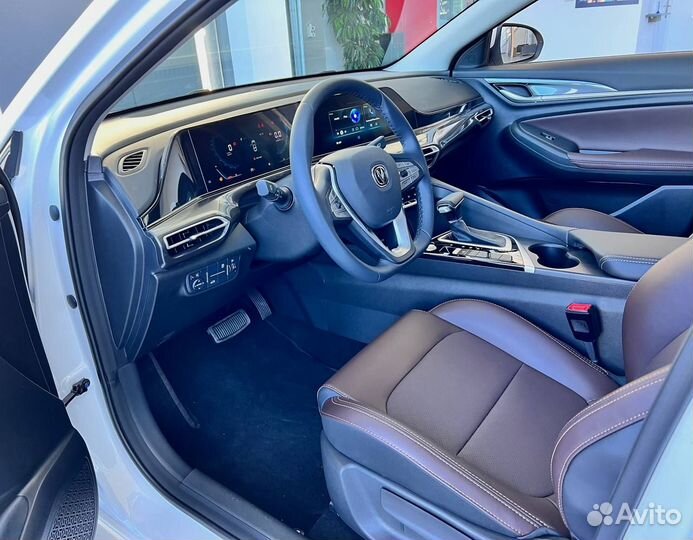 Changan Eado Plus 1.4 AMT, 2023