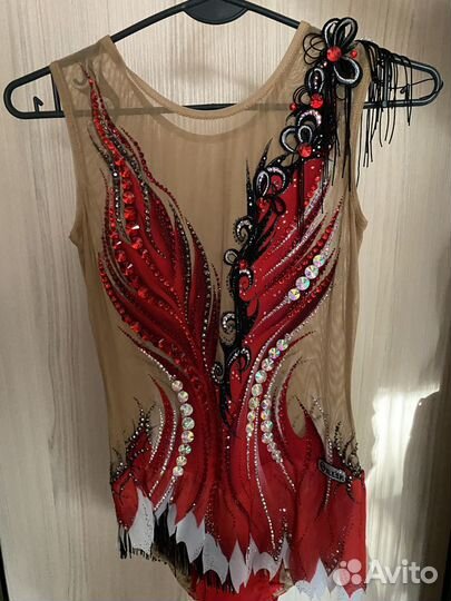 Купальник для художественной гимнастики