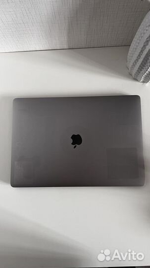 Macbook pro 16 2019 i9 32GB Radeon 5500 8GB