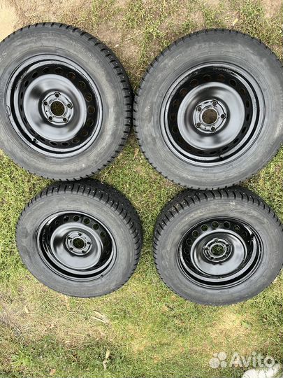 Nokian Tyres Nordman 7 SUV 215/65 R16