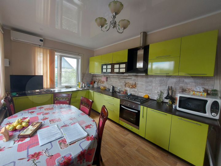 Дом 87,3 м² на участке 6,07 га