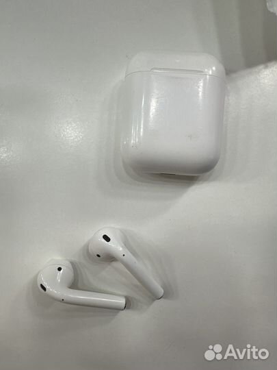 Беспроводные наушники airpods 2