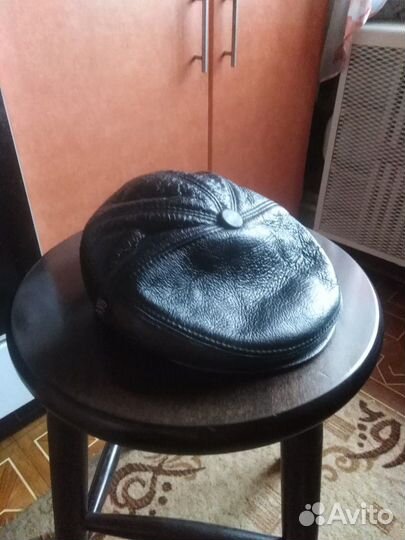 Зимняя мужская кепка