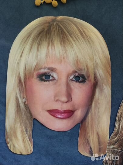 Маски звезды Аллегрова, Николаев