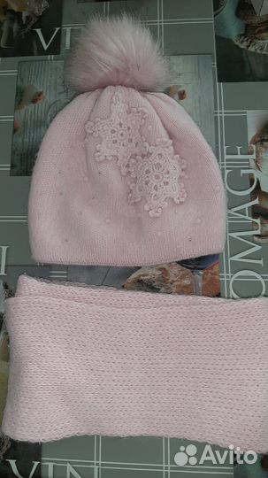 Много шапок