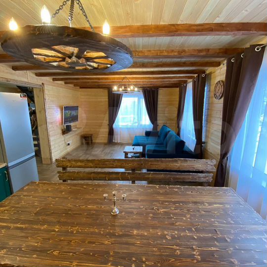 Коттедж 160 м² на участке 12 сот.