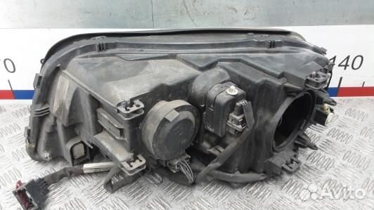 Фара правая volvo XC90 1 (YKR06MU01)