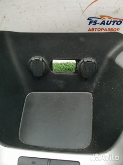 Панель салона Kia Ceed хетчбэк 1.4 G4FA 2014