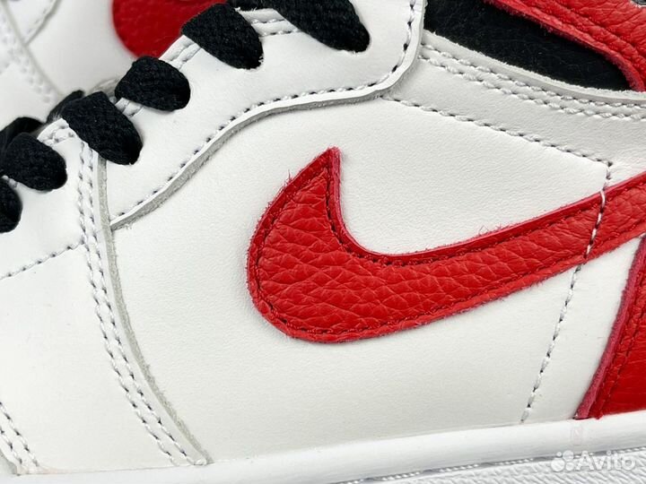 Nike Air Jordan 1 Retro High OG Heritage