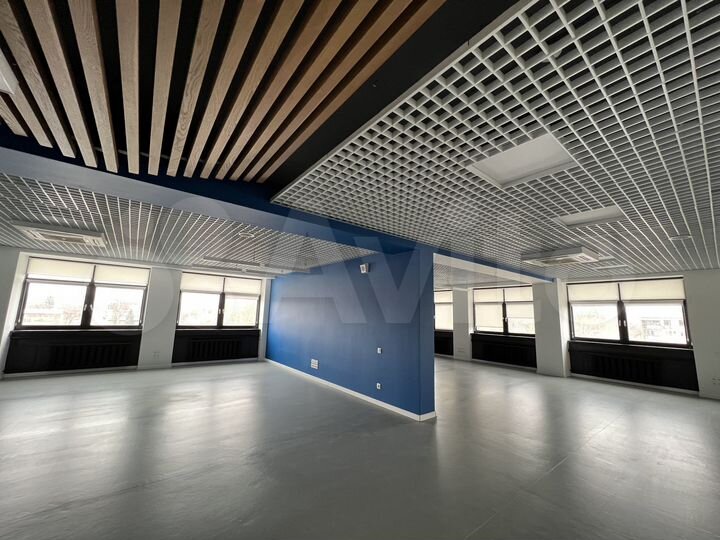 Офис, 600 м²